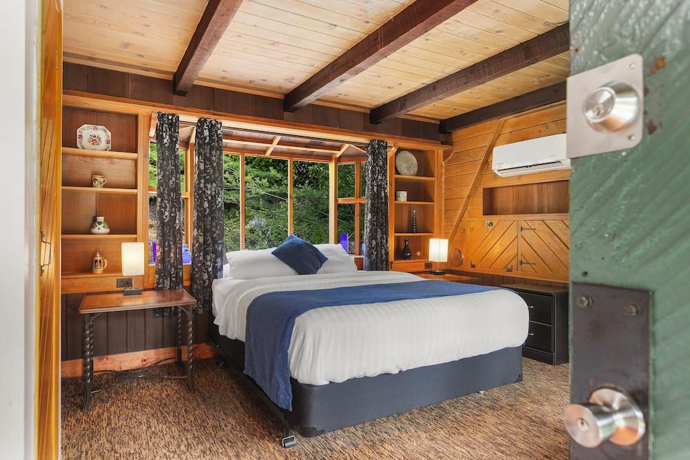 Robinhood Village Resort photo 6