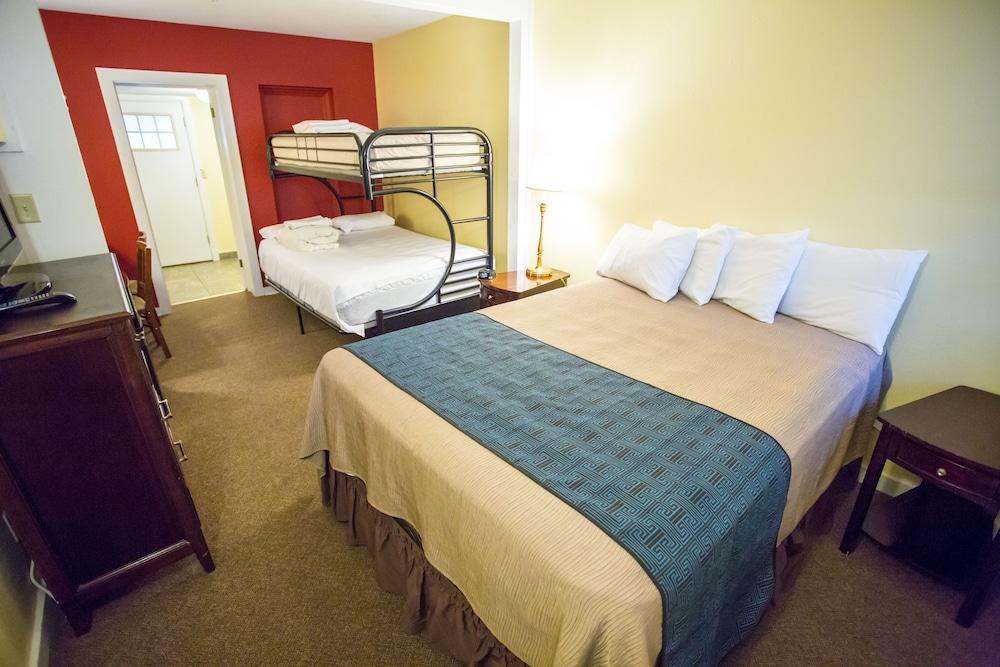 The Lava Hotel photo 31