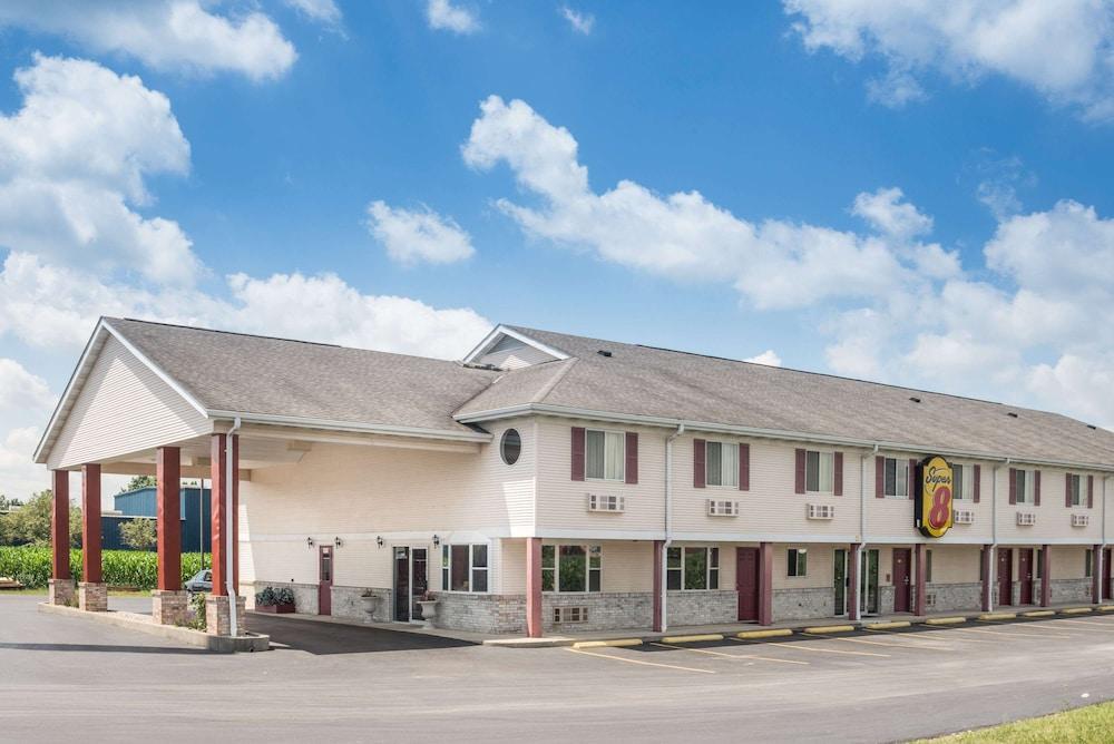 Super 8 by Wyndham Wapakoneta — hotel in Wapakoneta