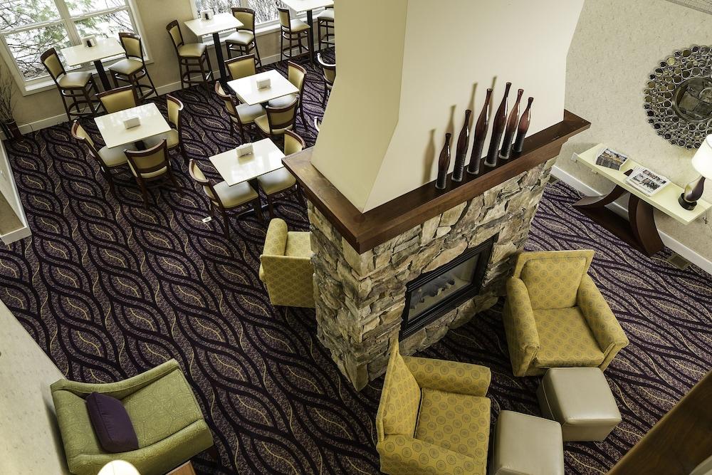 Smart Suites, an Ascend Collection Hotel photo 24