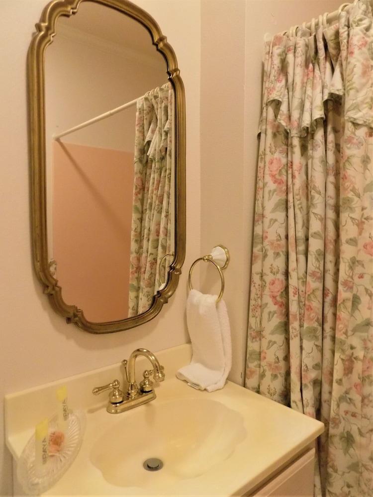 The Rukmapura Park Hotel photo 31