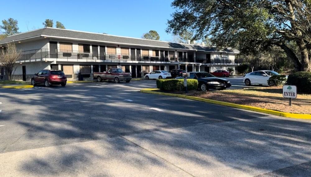 Fairbridge Inn & Suites Richmond Hill photo 31