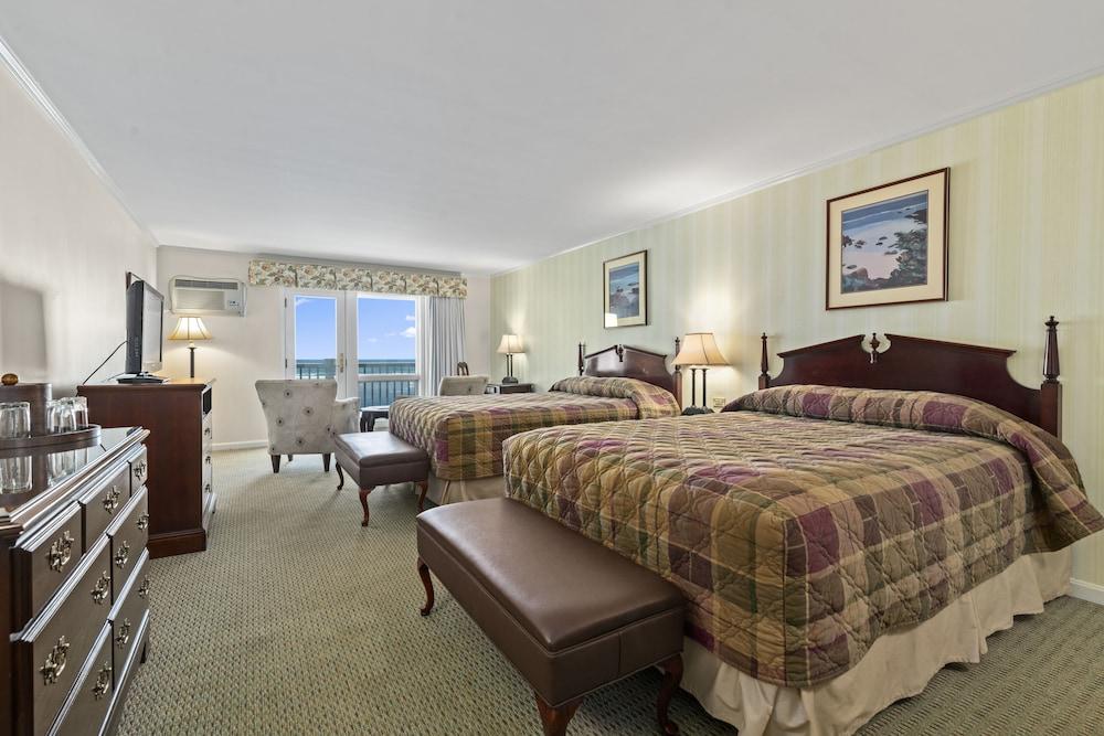 The Sparhawk Oceanfront Resort photo 39
