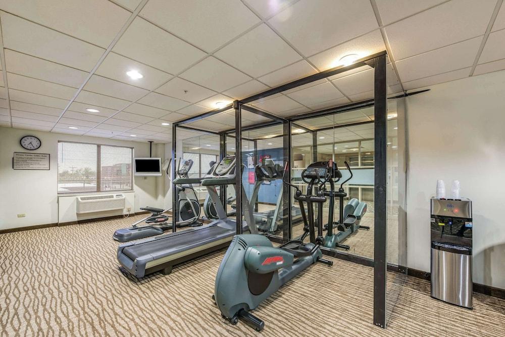 Comfort Suites Chicago O'Hare Airport photo 19