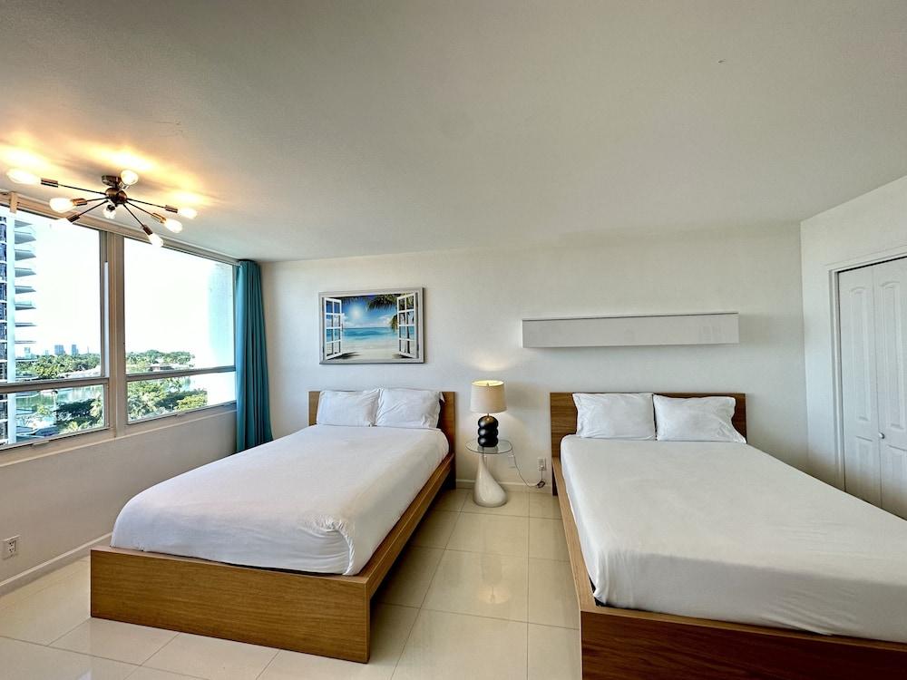 SeaStays Apartments photo 4