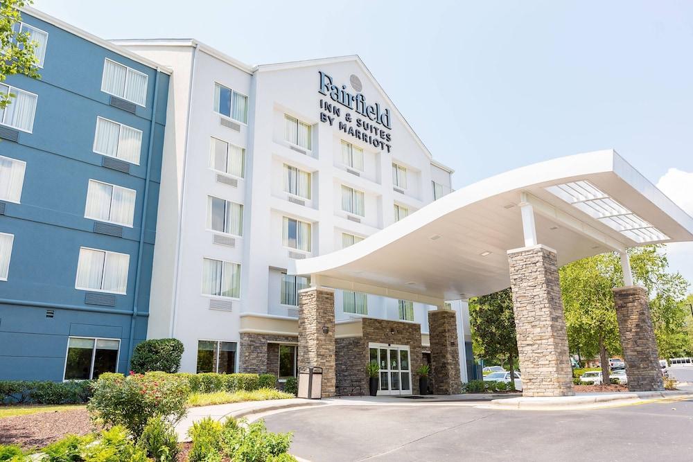 Fairfield Inn by Marriott Raleigh Airport/RTP photo 1