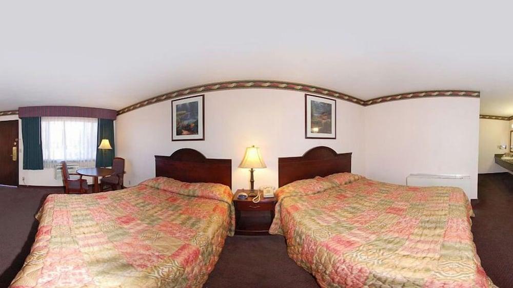 Quality Inn & Suites Cameron Park Shingle Springs photo 9