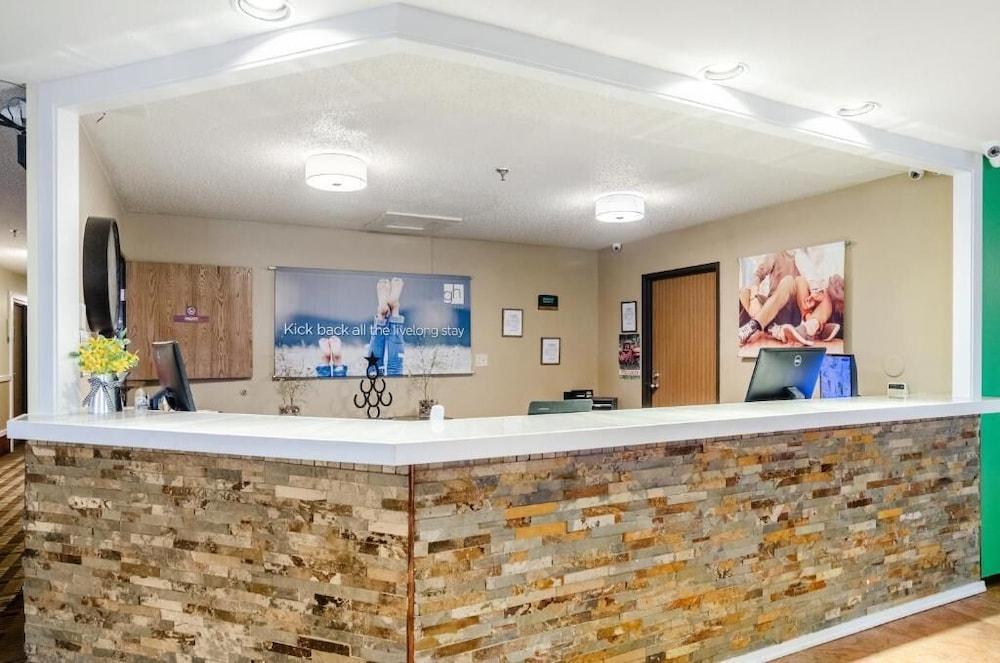 Cheyenne Guest Inn photo 2