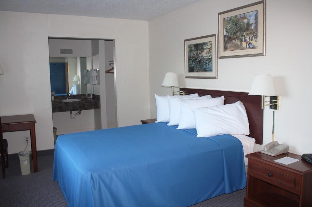 Main Street Lodge and Suites photo 7