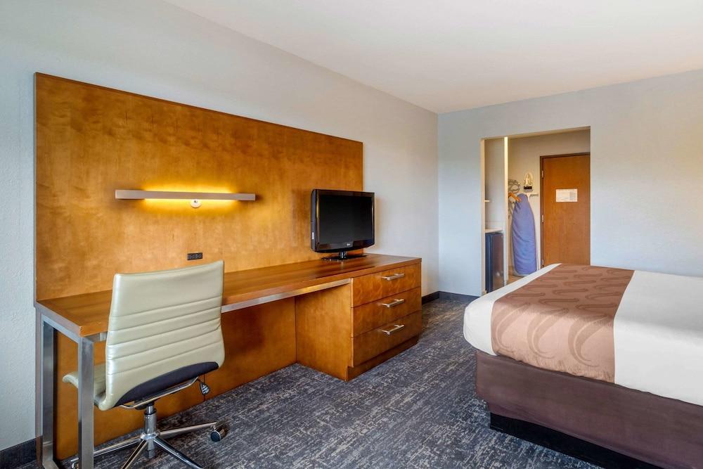 Quality Inn Danville photo 35