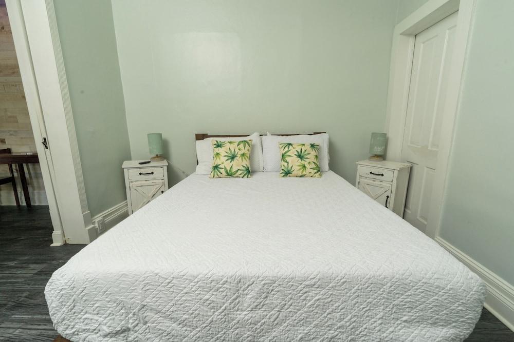 Depot Village photo 27