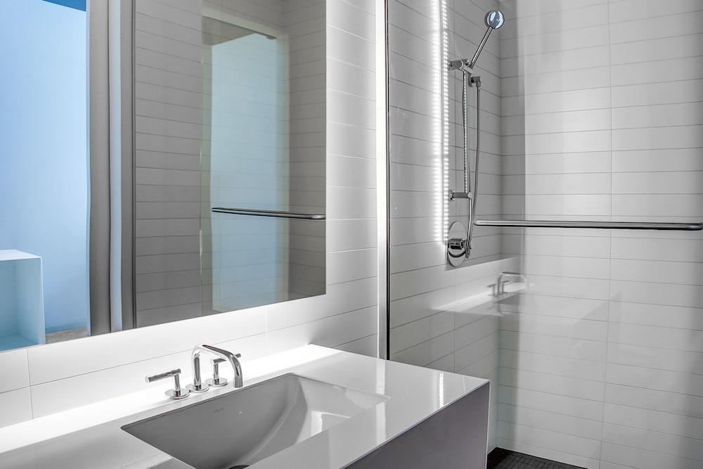 Hotel Revel photo 37