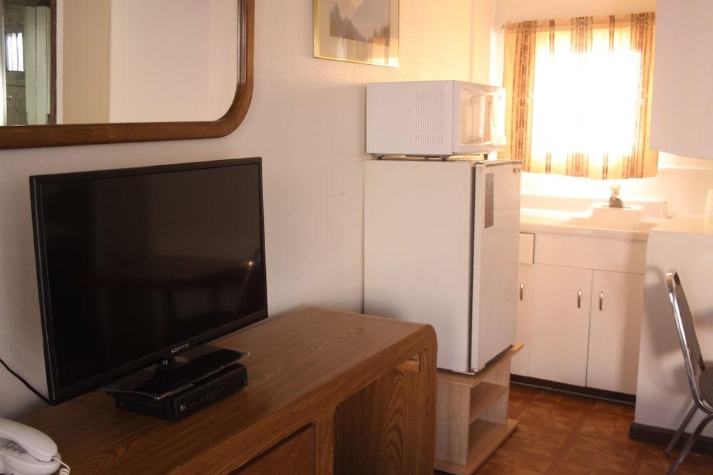 Riverside Motel photo 6