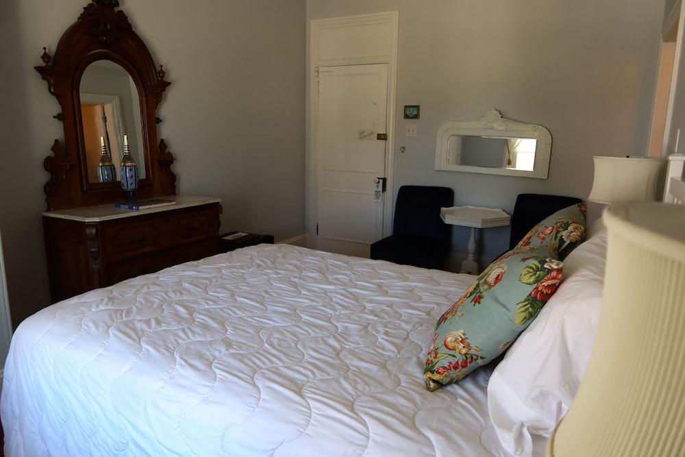 Chalfonte Hotel photo 4