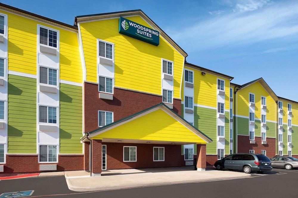 WoodSpring Suites Tyler Rose Garden photo 10