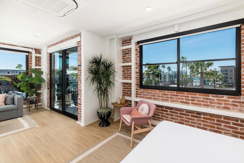 The Brick Hotel photo 31