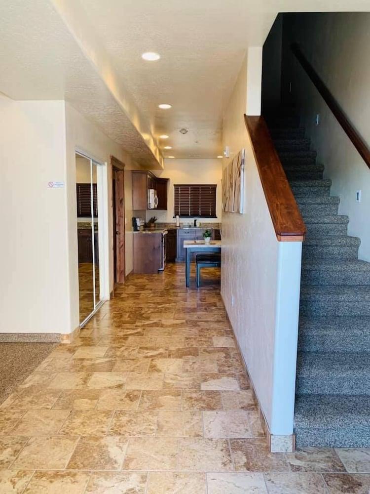 CB&M Executive Suites photo 25
