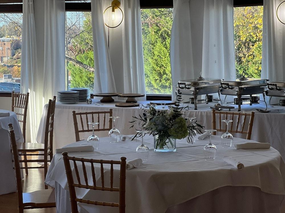 The Shaffner Inn photo 58
