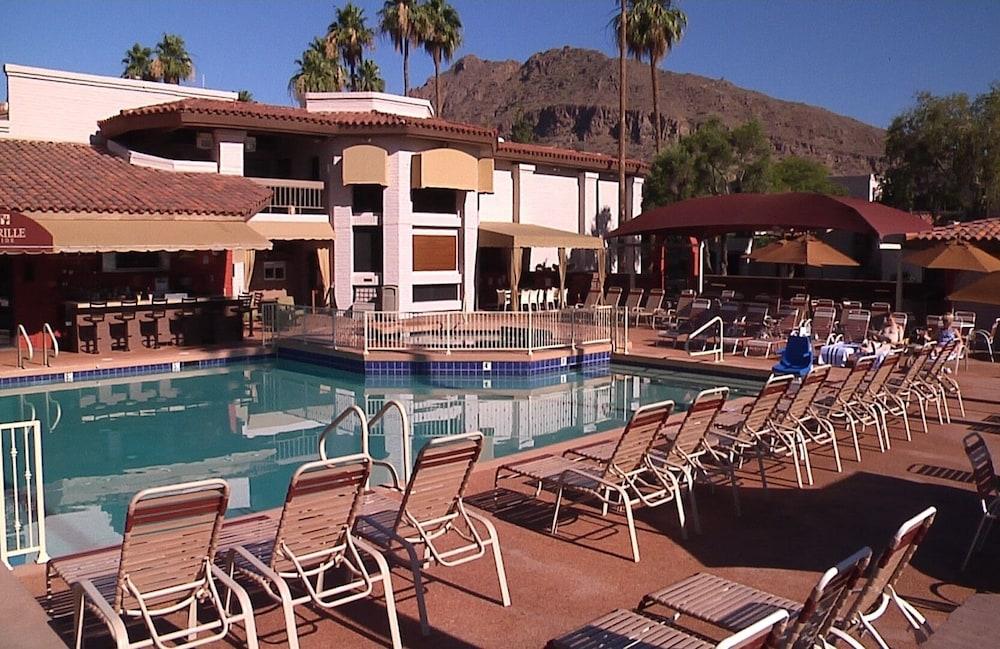 Getaways at Scottsdale Camelback photo 16