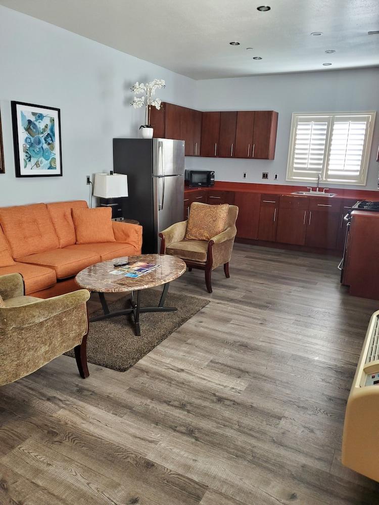 BLVD Hotel and Studios Universal-Hollywood, an Ascend Collection Hotel photo 50