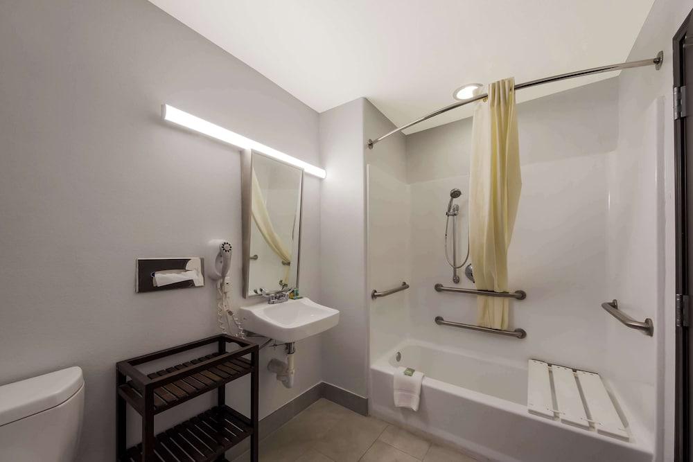 Best Western SeaWorld San Antonio photo 26