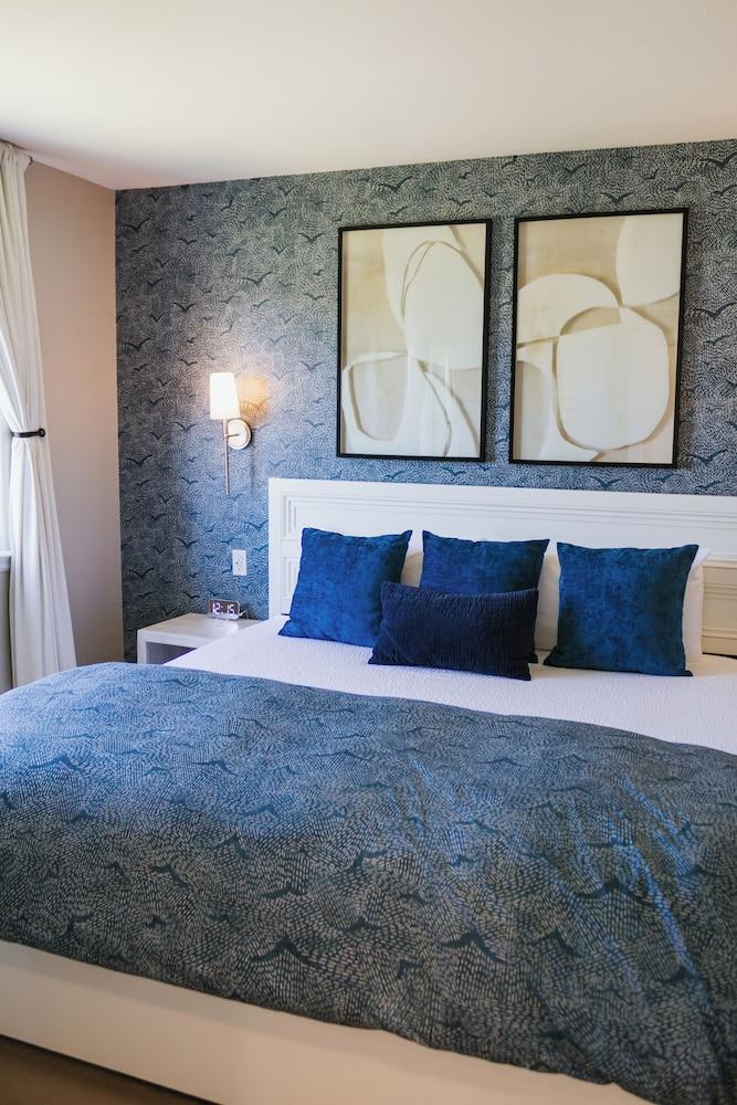 Black Sands Inn photo 16