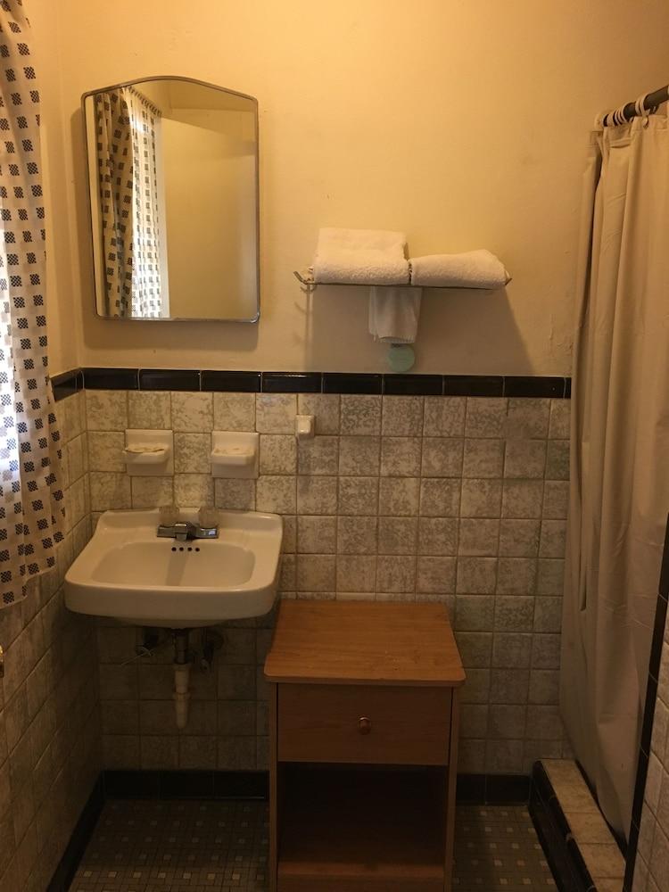 Travel Inn photo 5