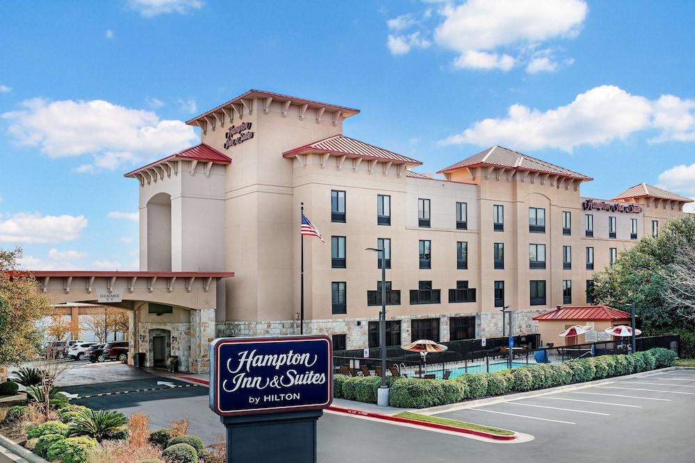 Hampton Inn & Suites San Marcos photo 39