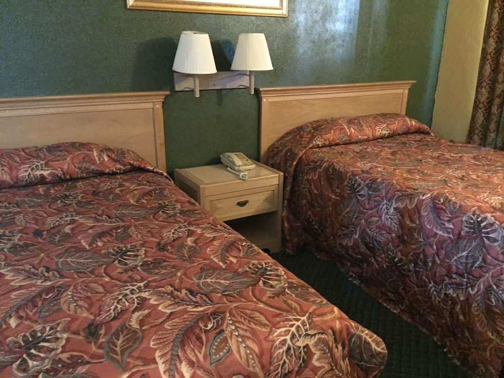 Shangri La Motel photo 4