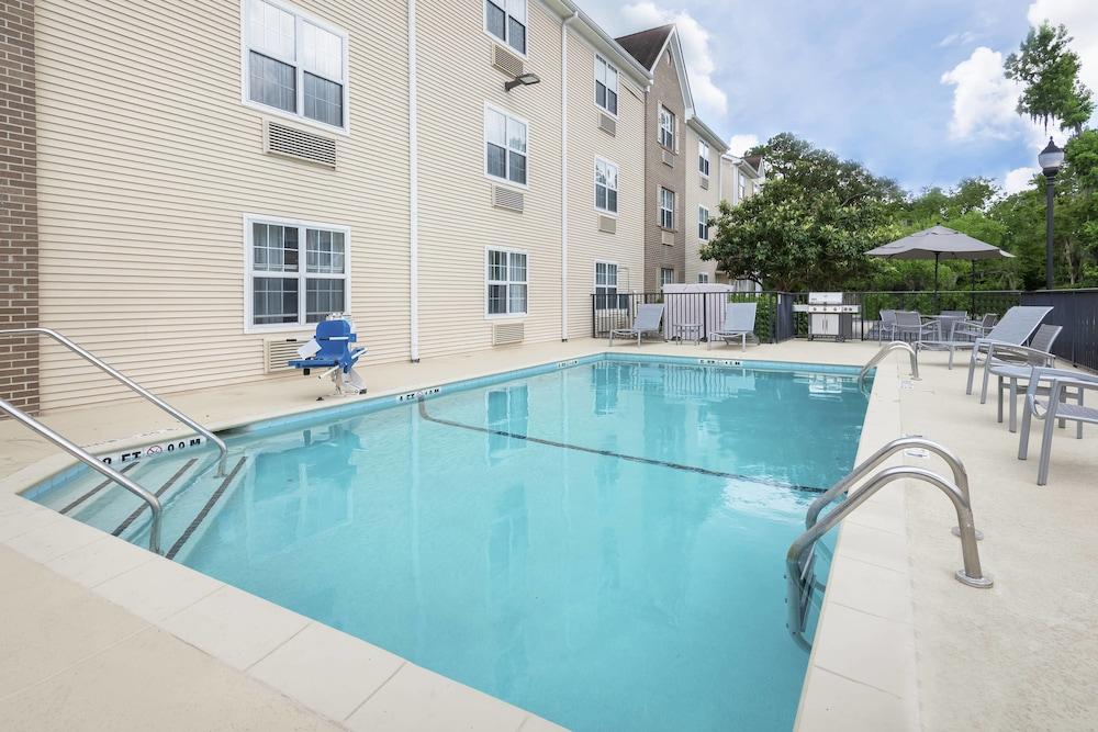 TownePlace Suites by Marriott Savannah Midtown photo 14