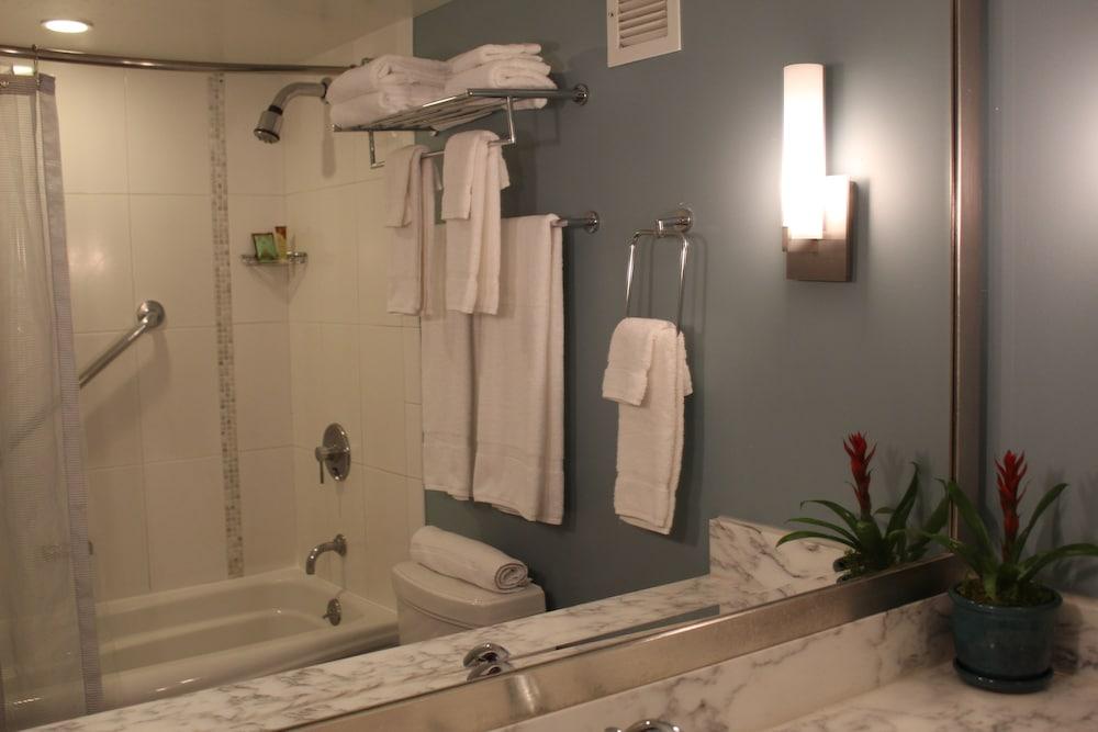 Ala Moana Hotel by LSI Resorts photo 37