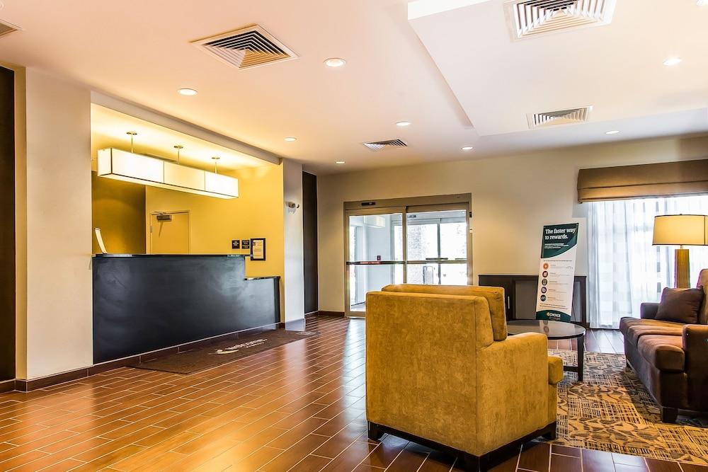 Comfort Suites Leesville near Fort Johnson photo 70