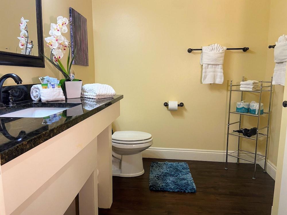 30A Inn & Suites photo 37