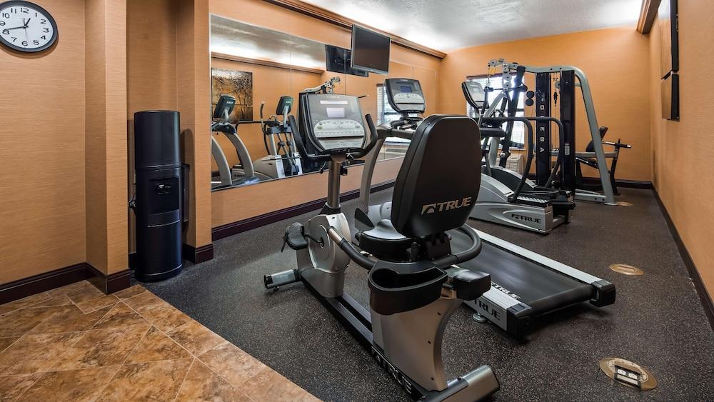 Best Western Plus Midwest Inn & Suites photo 14