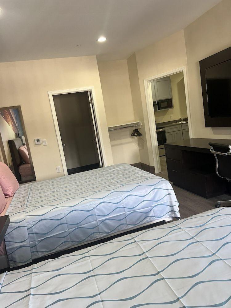 Elite Inn & Suites photo 6