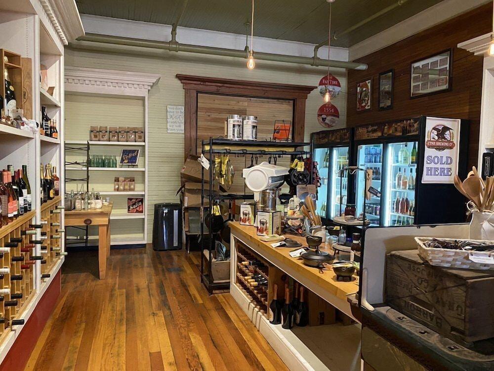 Mccloud Mercantile Hotel photo 45