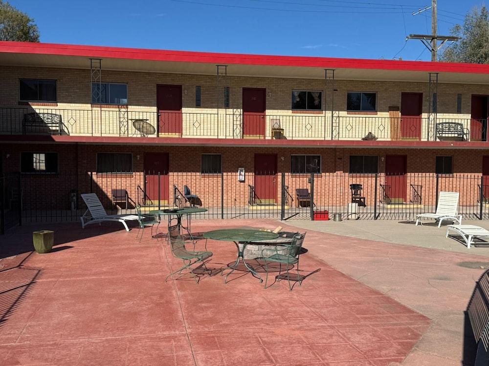 Springs Inn by Capital O I 25 photo 36