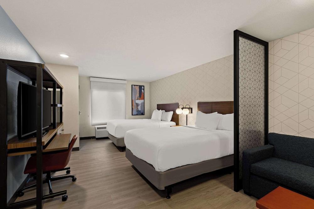 Everhome Suites Waco photo 6