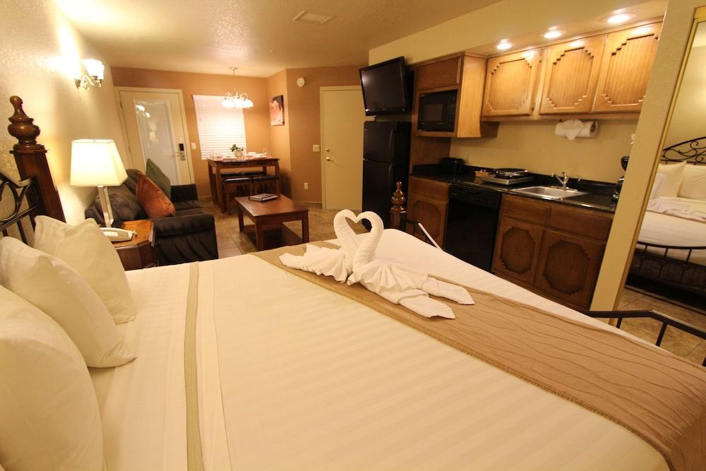 Sedona Springs Resort photo 56