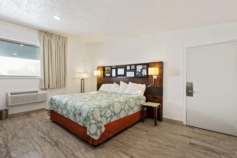 Temple View Inn photo 1