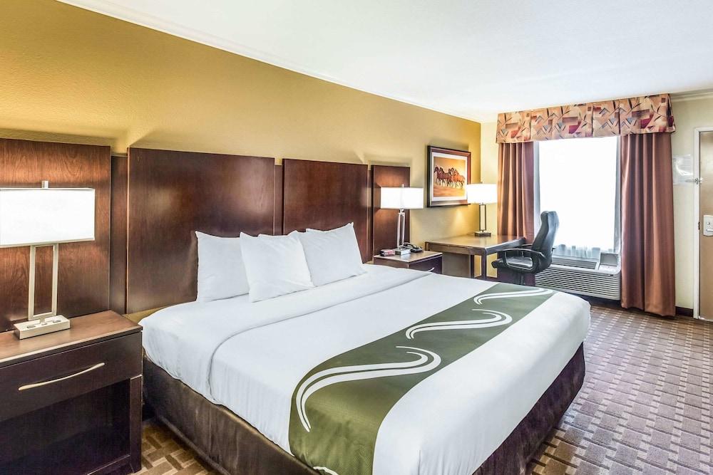 Quality Inn & Suites Abilene North photo 27