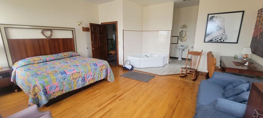 Karsten Hotel photo 13