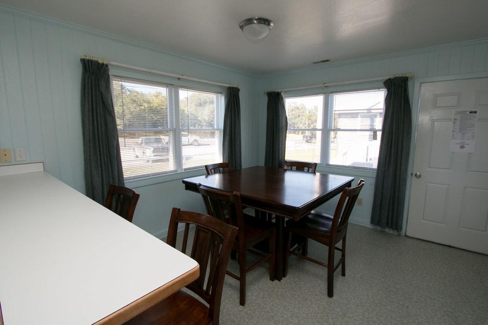 Outer Banks Motel - Village Accommodations photo 29