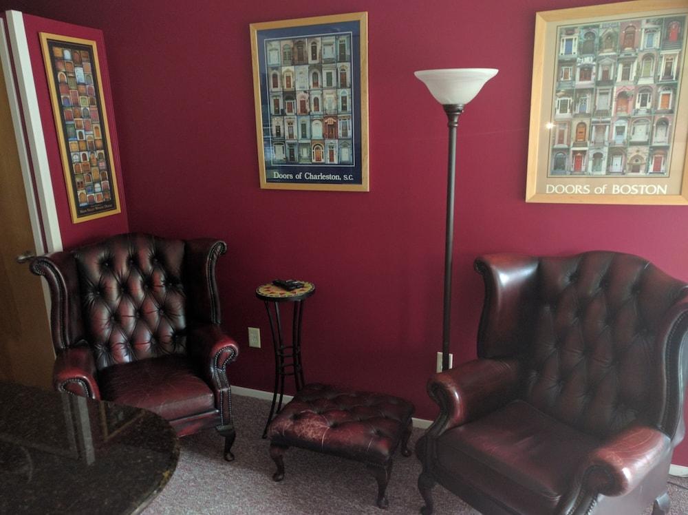 Ann Arbor B&B Inn photo 70