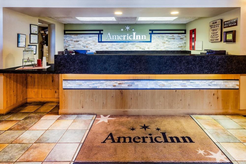 AmericInn by Wyndham Hampton photo 2
