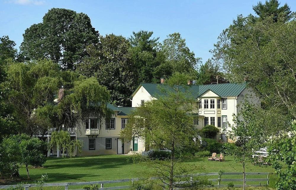 The Foster Harris House photo 28