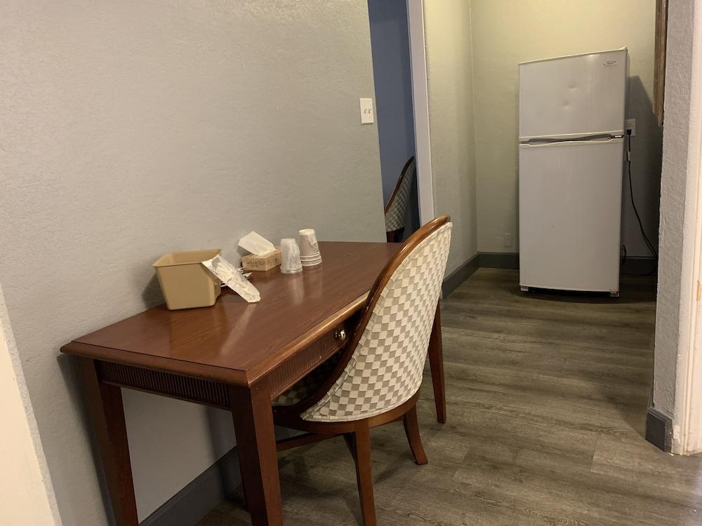 City Center Motel photo 15