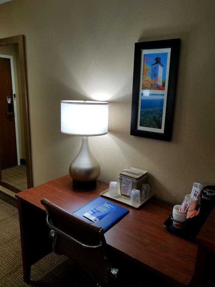 Comfort Inn, Erie - Near Presque Isle photo 48