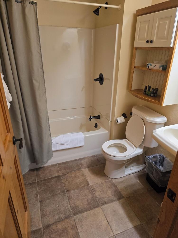 Big Sandy Lodge and Resort photo 22