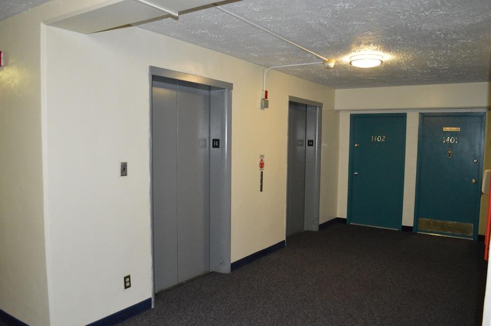 Glacier View Condo Suites photo 31